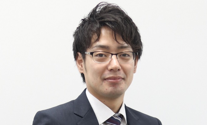 Kazushigeさん　2016年入社。ソリューション開発部所属。 IT教育・講師を担当。